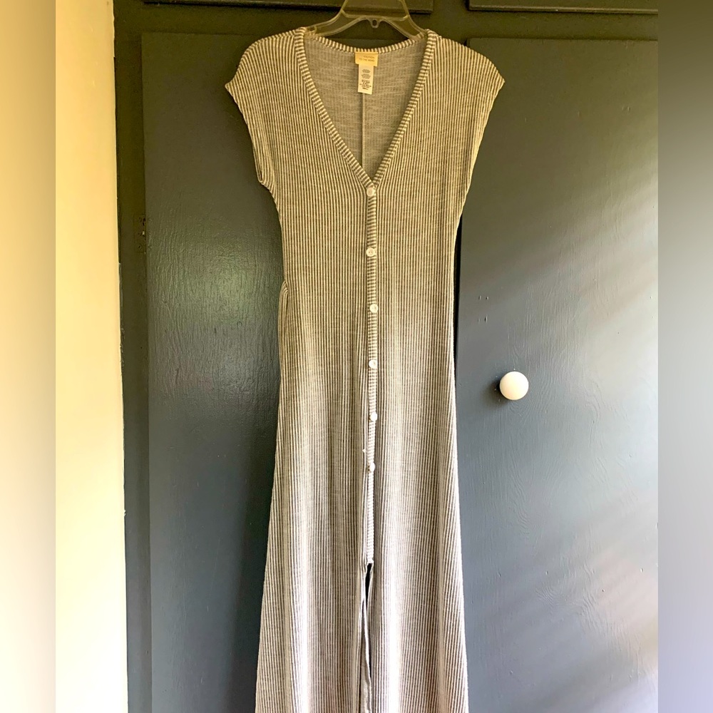 Caution to the wind maxi dress